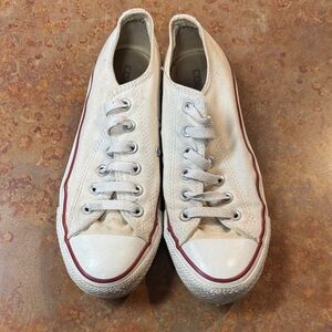 Converse Off-White Low-Top Sneakers with Red Trim